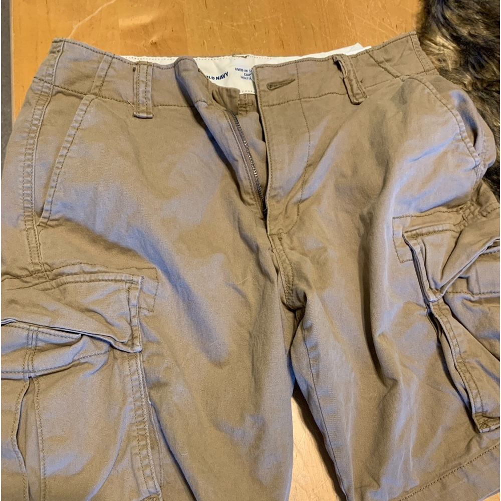 Old navy men’s cargo shorts